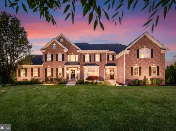 3 Marigold Ct, Lumberton, NJ 08048