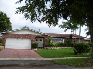 7231 SW 11th St, Plantation, FL 33317