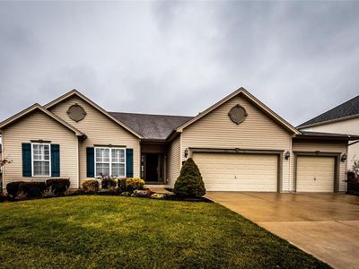 19 Milton Brennan Manor Ct, Wentzville, MO, 63385