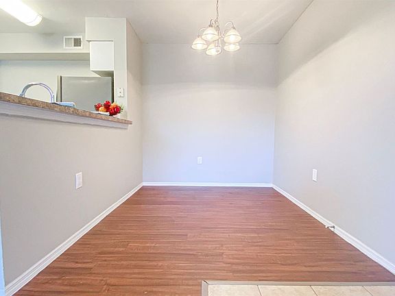 4th image of 160 Laterino Ct APT 102