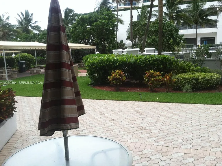 3505 S Ocean Dr #104 — Photo 9