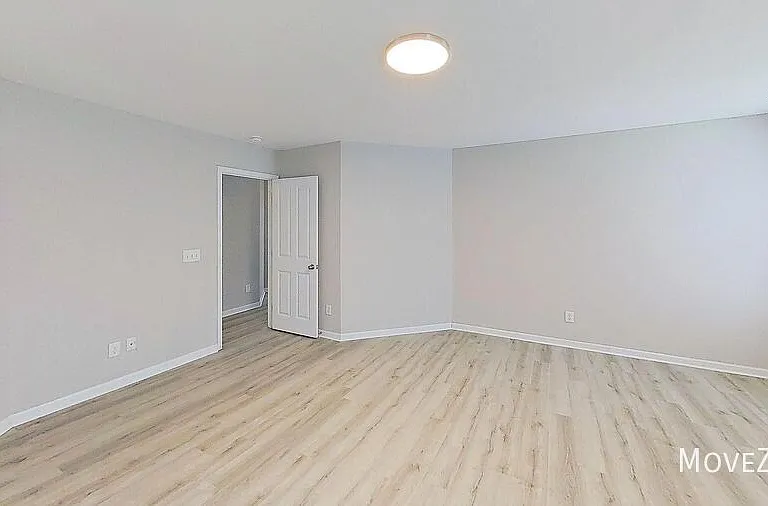 4435 Stonewall Dr — Photo 16