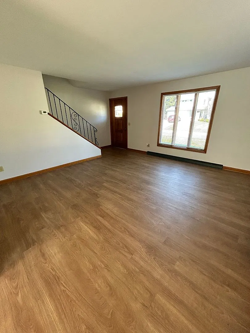 Two bedroom duplex — Photo 4