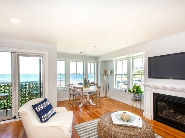 155 Nantasket Ave #301, Hull, MA 02045