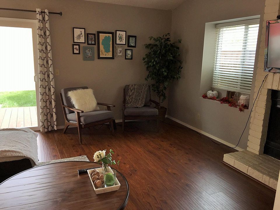 1st image of 1351 Royal Way APT 19