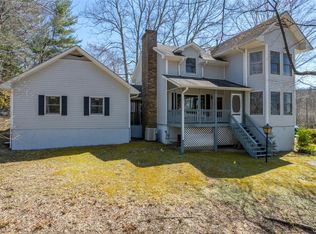 11 Woodside View Dr, Hendersonville, NC 28792