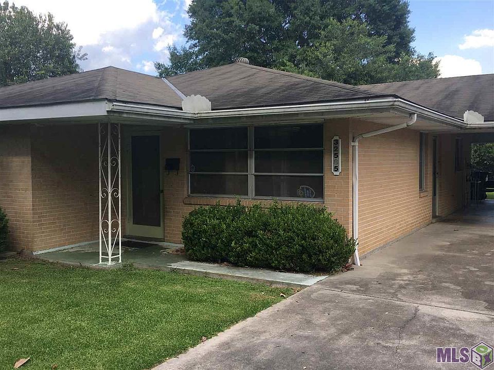 1st image of 32585 Willow St