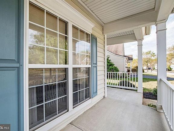 5th image of 104 Lantana Dr
