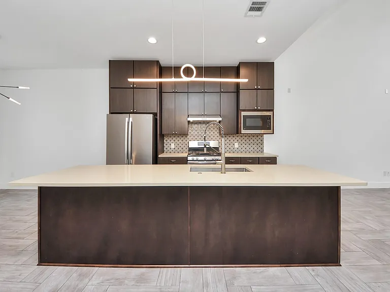 1703 Cedrocanna Ln — Photo 19