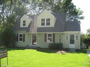 2908 S Forest Ave, Independence, MO 64052