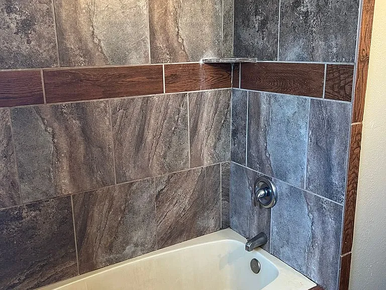 1704 S Hutchings Blvd — Photo 10