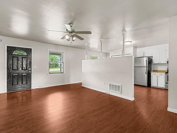 5th image of 111 Faunawood Dr