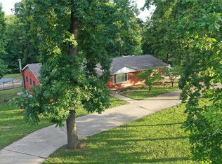 5332 Independence Rd, Weldon Spring, MO 63304