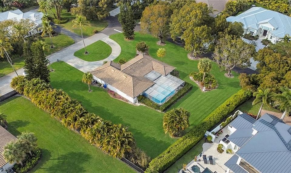 1st image of 690 Murex DR