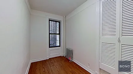 Rented by Bond New York