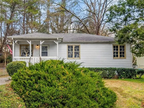125 W South St, Canton, GA 30114