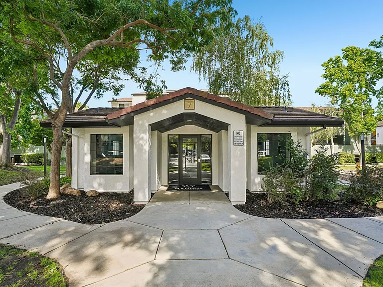 The Maddox Sunnyvale — Photo 13