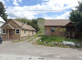 112 Central Ave, Eureka, MT 59917