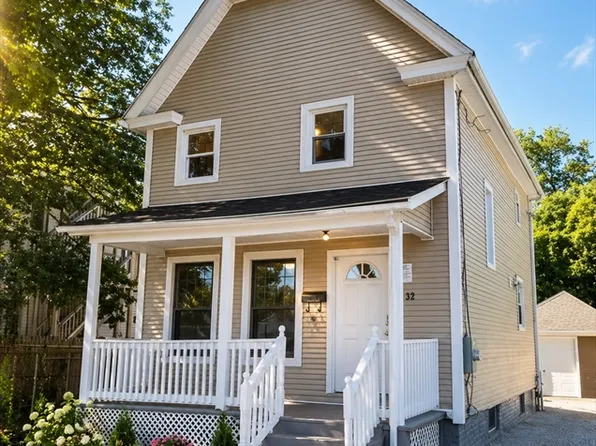 32 Randall Pl, Springfield, MA 01108