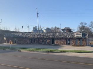 501 W Bridge St, Monticello, IL 61856