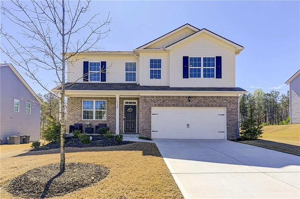 4 bed, 2.5 bath, 2885 sqft, $2,950 — Photo 1