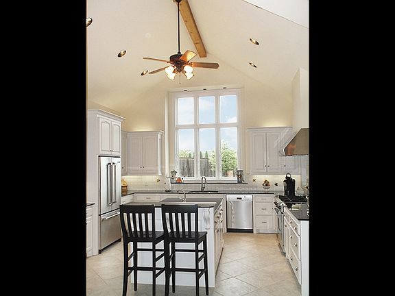 5th image of 15808 Lacebark Ln
