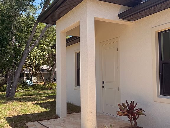 4th image of 4988 Caputo Ave #4988
