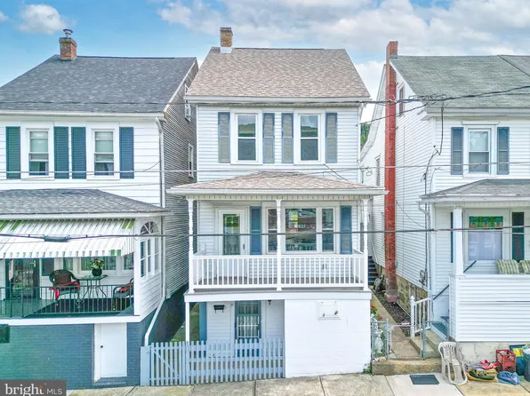 61 W Rhume St, Nesquehoning, PA 18240