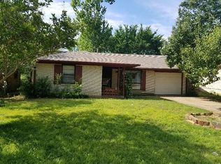 514 Forrest Ln, Denison, TX 75021