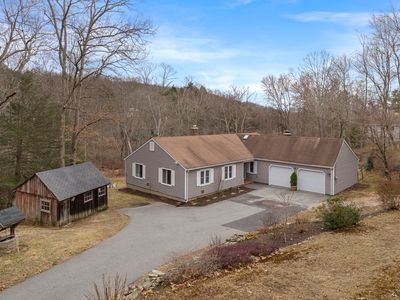 333 Chesterfield Rd, East Lyme, CT, 06333
