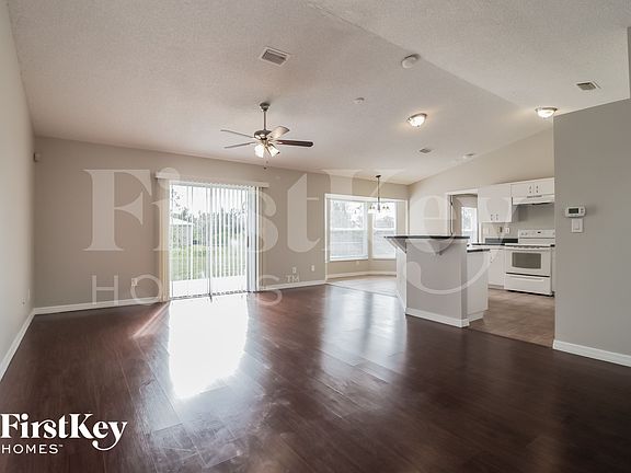 2nd image of 1674 Waltz St SE