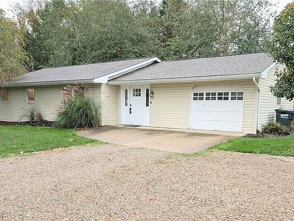 2nd image of 270 E Highland Dr