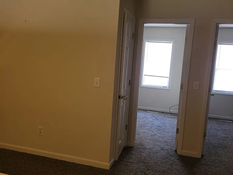 184 Bethania Oaks Cir — Photo 4