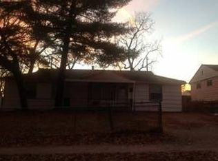 4030 Vineyard Rd, Kansas City, MO 64130