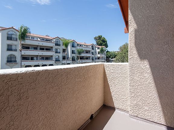 5th image of 7120 Ramsgate Ave APT 201