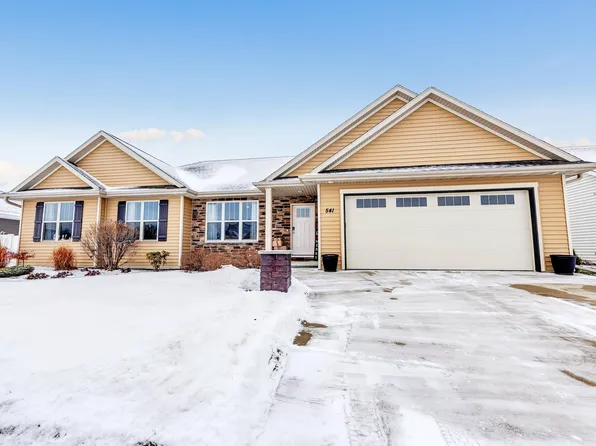 541 Pebblestone Cir, Hobart, WI 54155