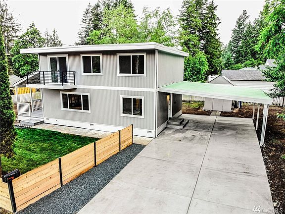 2nd image of 32319 Morgan Dr