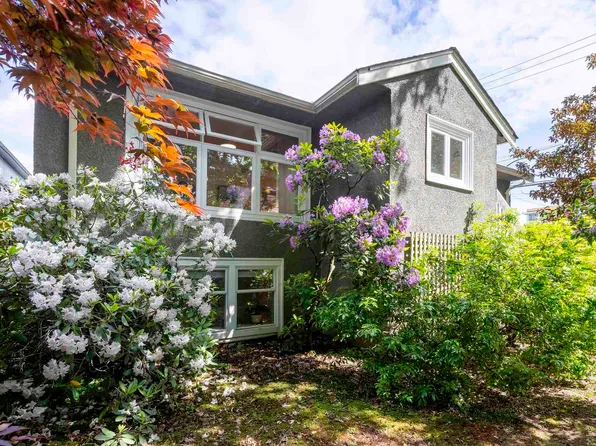 3150 Stephens St, Vancouver, BC V6K 3X5
