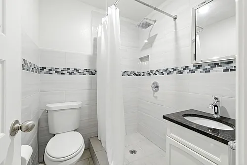 629 Delmar St Photo 1