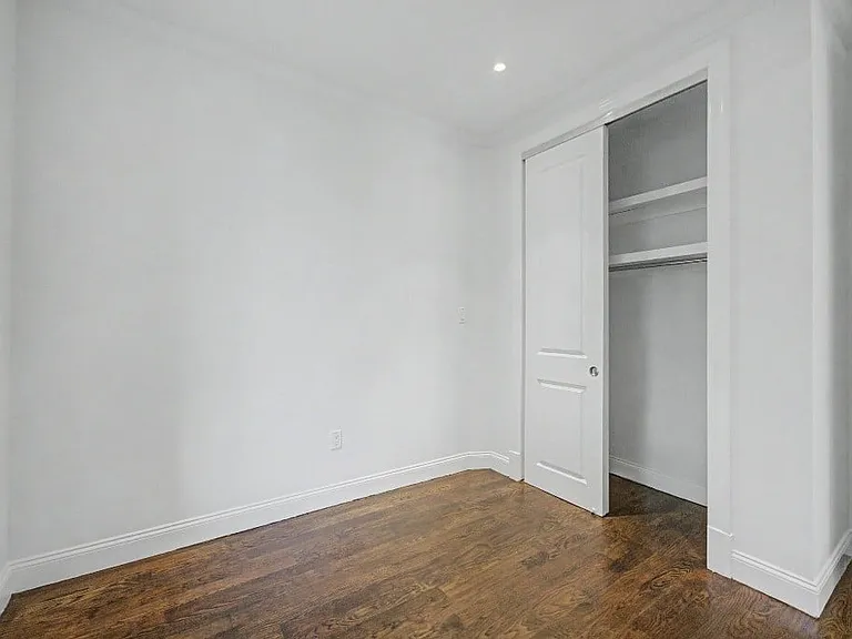329 Union St #1C — Photo 11