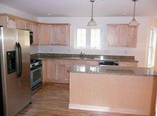 1 Defrancesco Ave, Salem, MA 01970