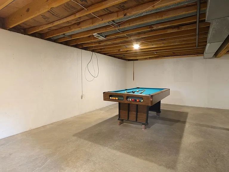Parkview Dr — Photo 16