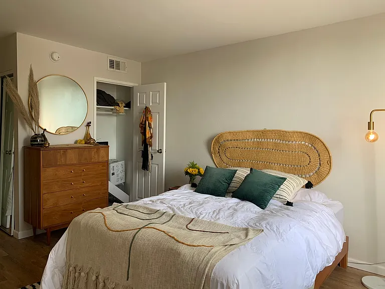 421 S La Fayette Park Pl #702 — Photo 8