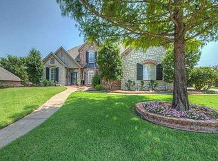 212 Hollowdale Cir, Edmond, OK 73003