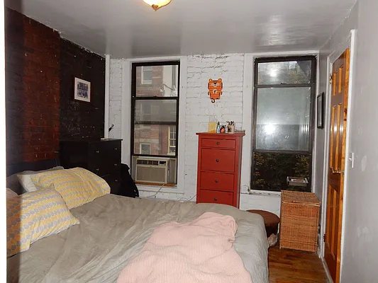 Rented by Aimee Grodanz, LREB | media 18