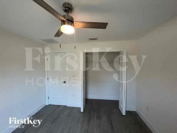 7411 Wycliff Dr — Photo 9