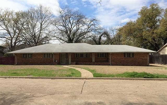 1st image of 10423 Crestover Dr
