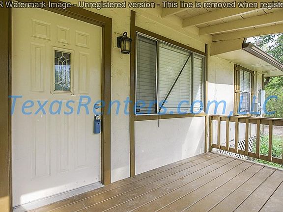 3rd image of 18891 Ferne Dr