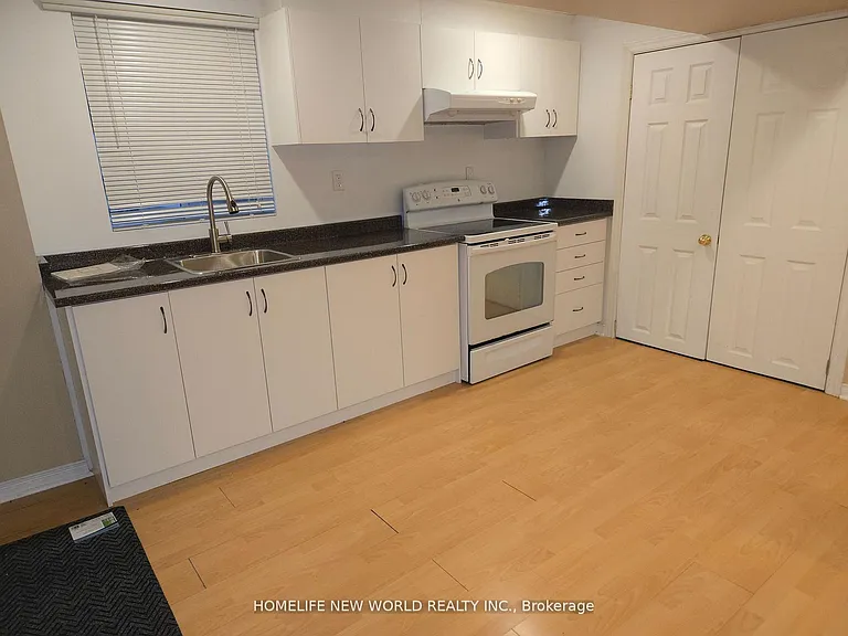 2134 Erin Gate Blvd — Photo 8