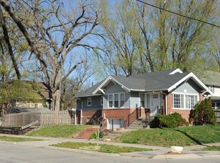 2100 E 12th St, Des Moines, IA 50316